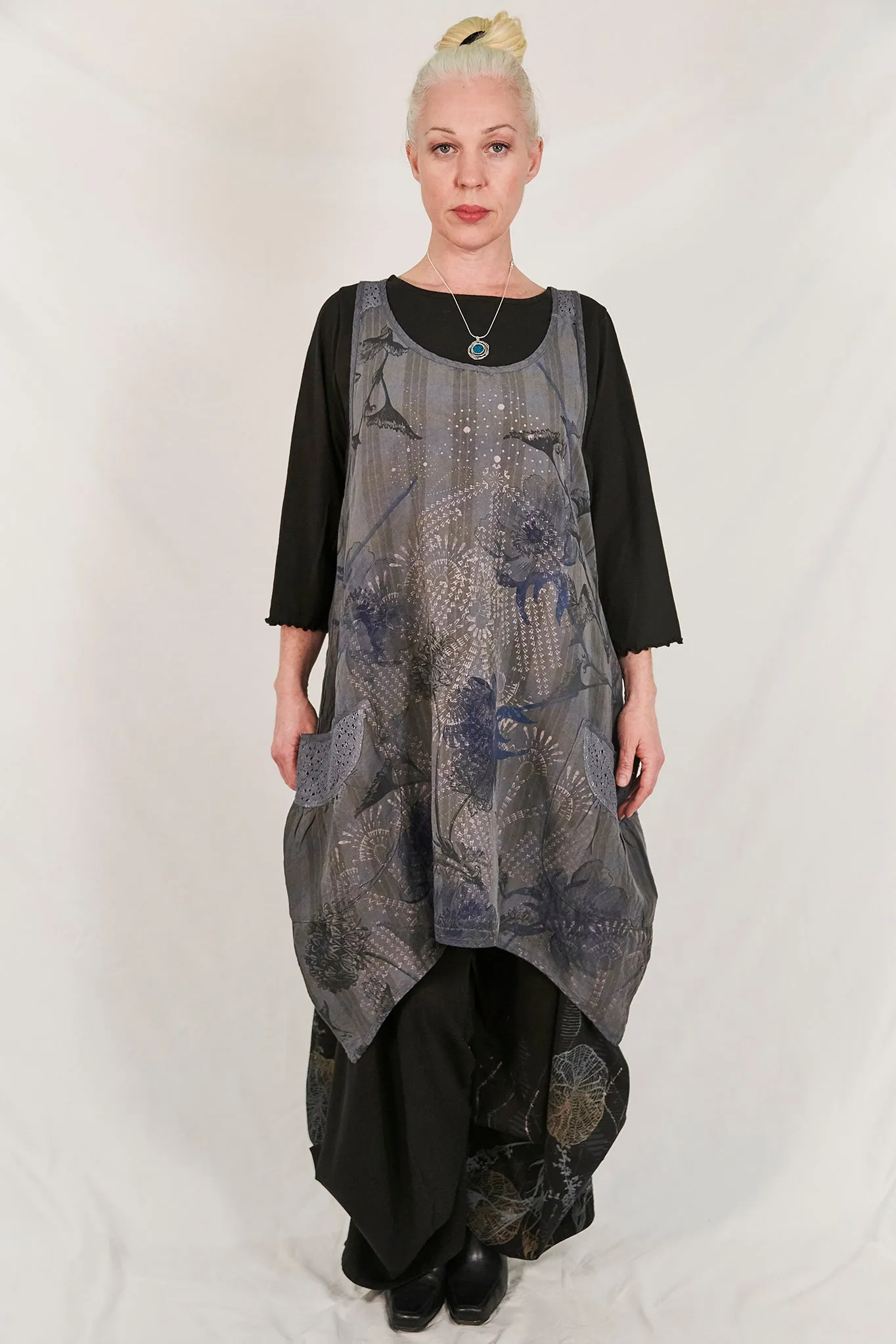 6182 Nouveau Lace Trim Shift Graycious-Daydream Garden