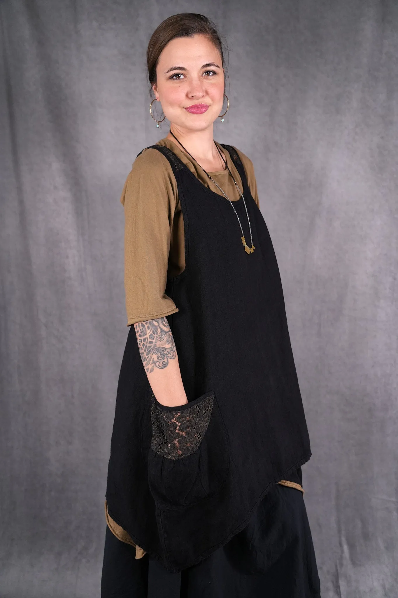 6182L- Lace Pinafore Black w/gold lace-U