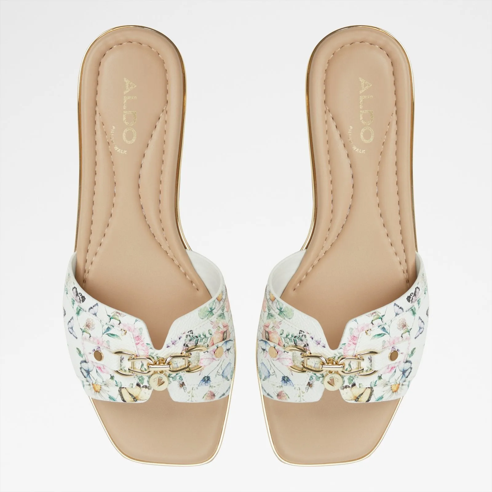 Alamassi / Flat Sandals