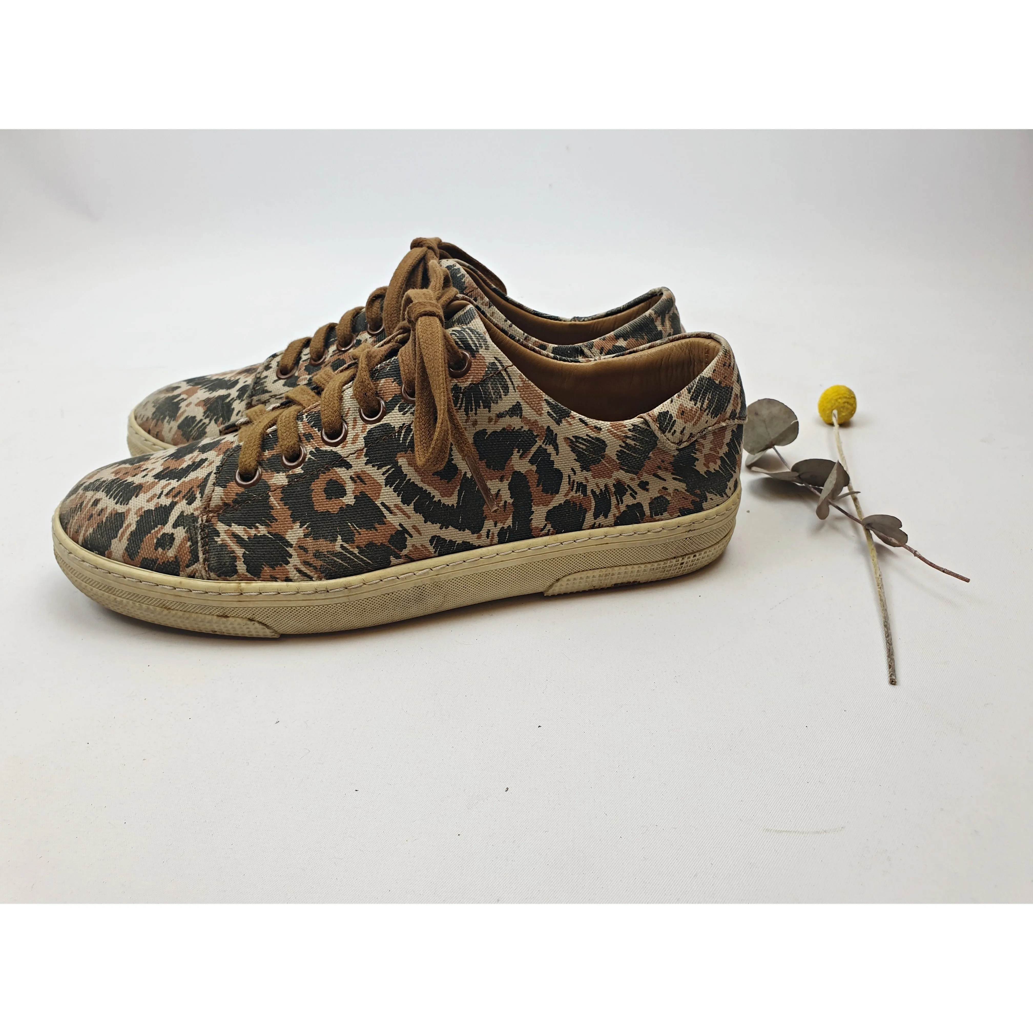APC brown animal print canvas laceup shoes with leather lining size 38