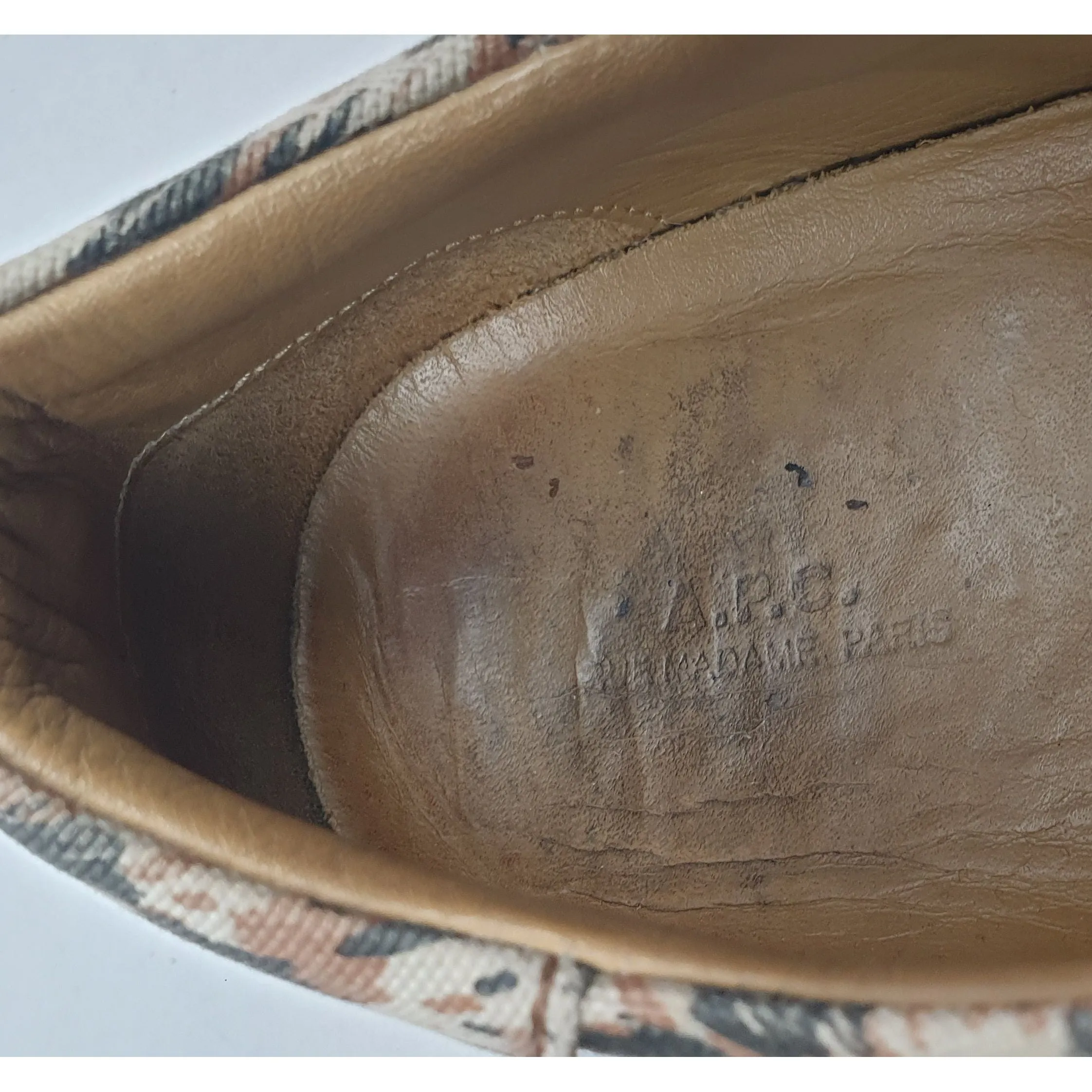 APC brown animal print canvas laceup shoes with leather lining size 38