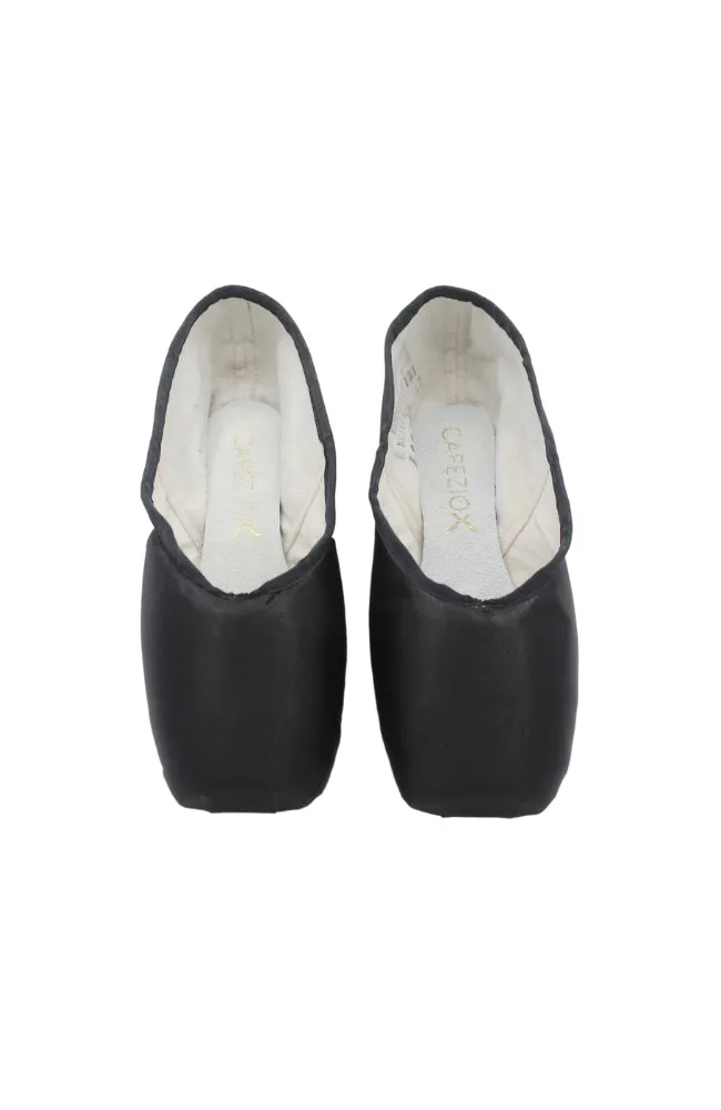 Aria Pointe Shoes - Extra Strong Strength