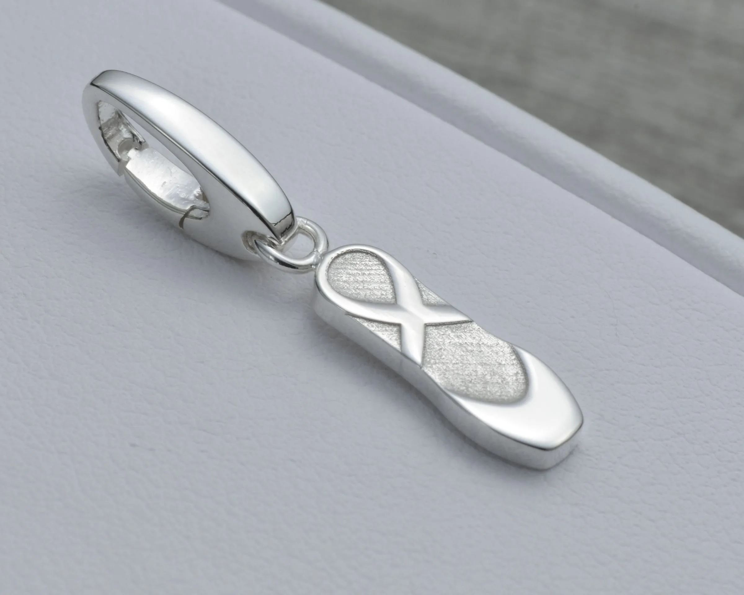 BALLET CHARM IN STERLING SILVER