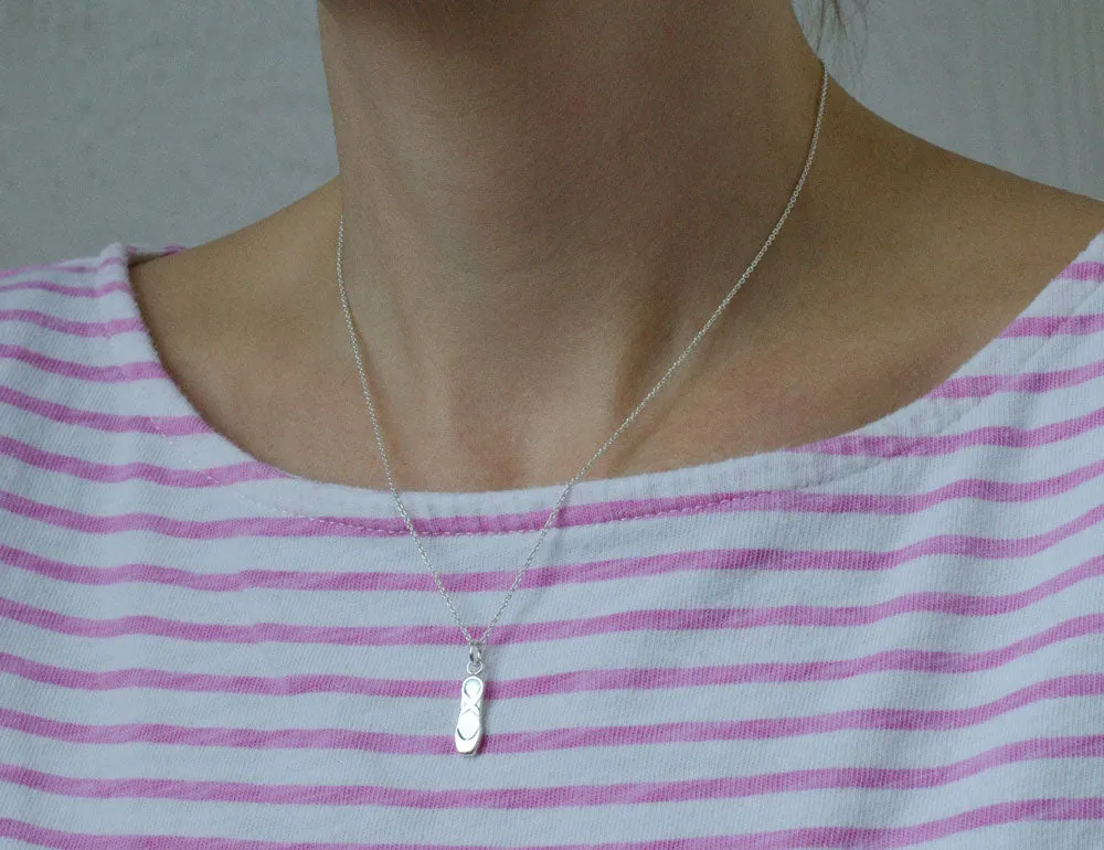 BALLET NECKLACE IN STERLING SILVER