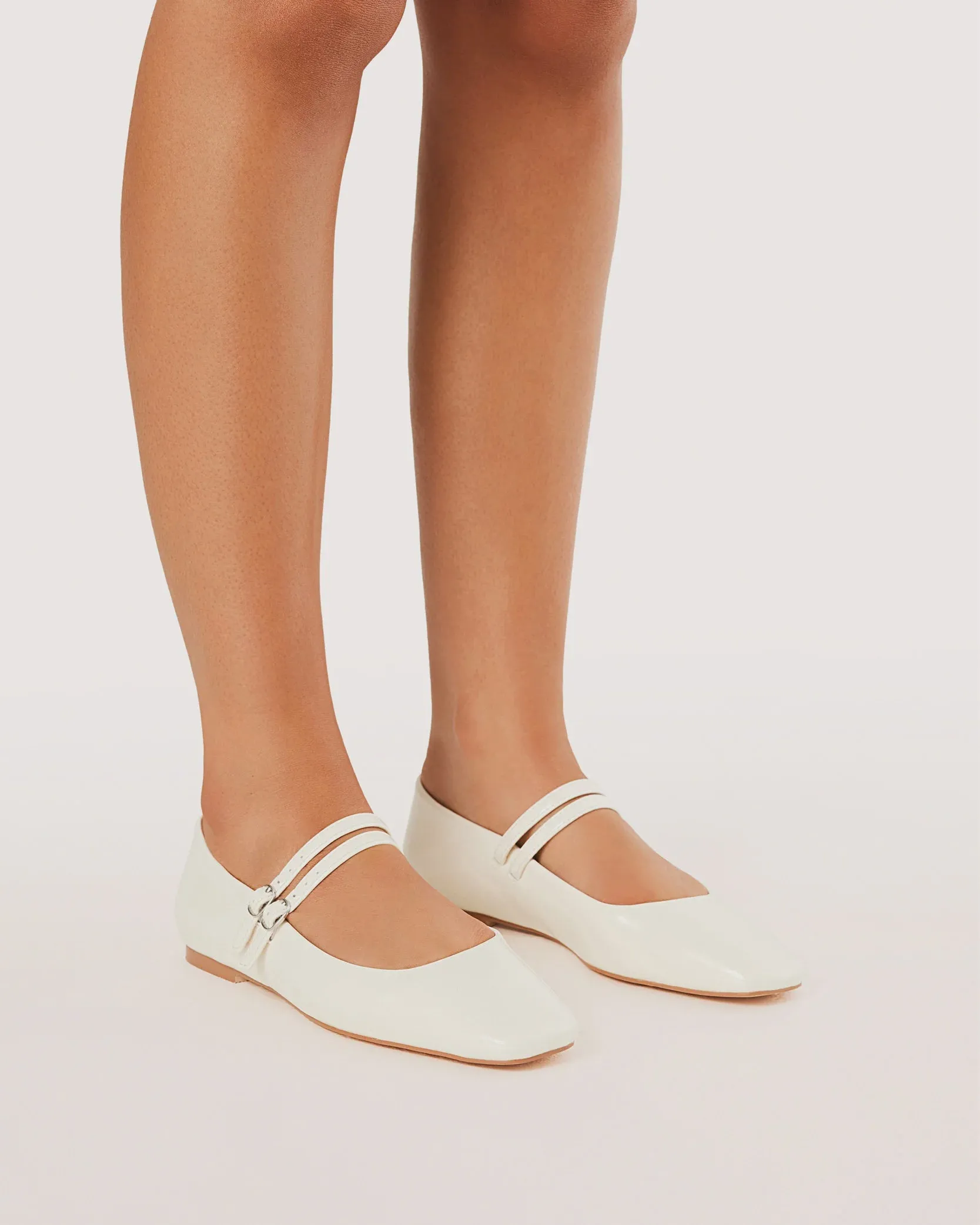 Billini Finnegan Ballet Flat - Bone Patent