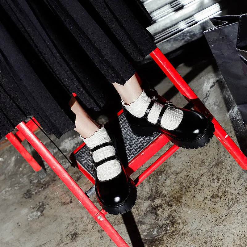 BLACK RETRO BUCKLE SMALL LEATHER SHOES UB3128