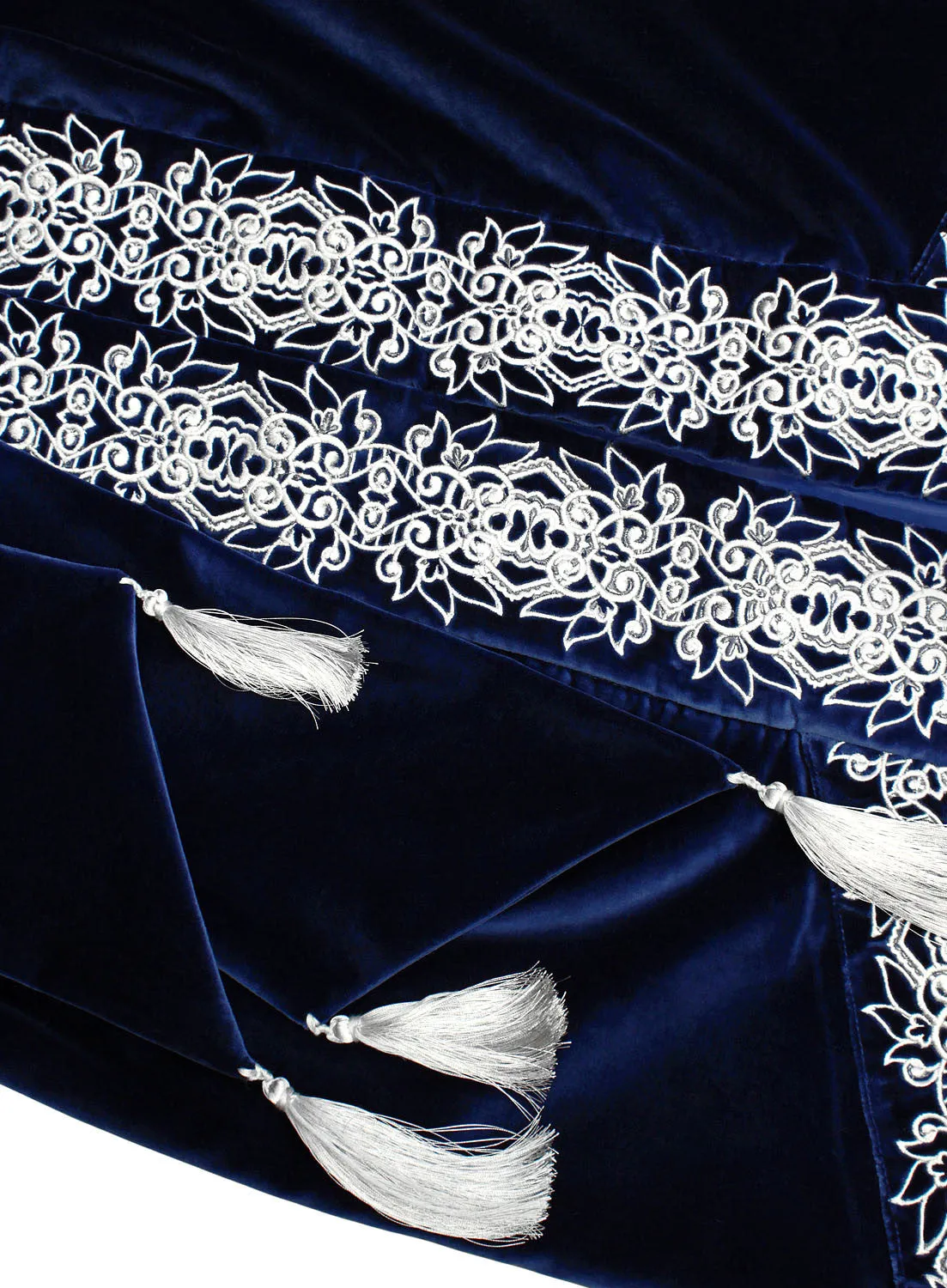 Boho style velvet kaftan with embroidery