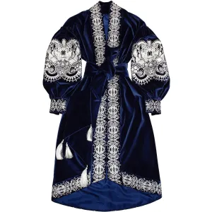 Boho style velvet kaftan with embroidery