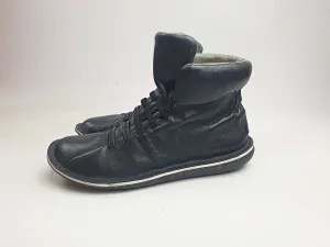 Camper black flat leather boots size 38