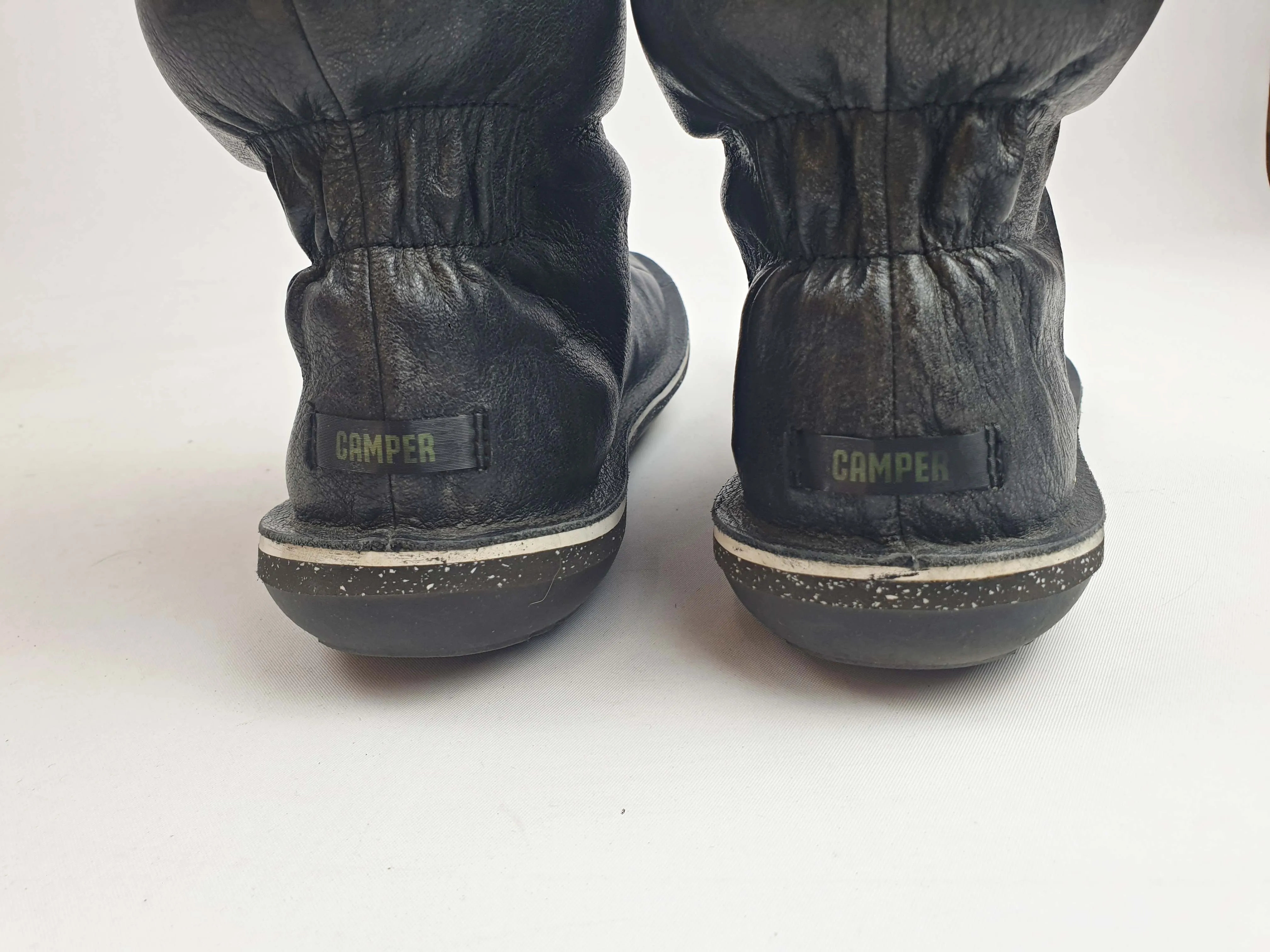 Camper black flat leather boots size 38