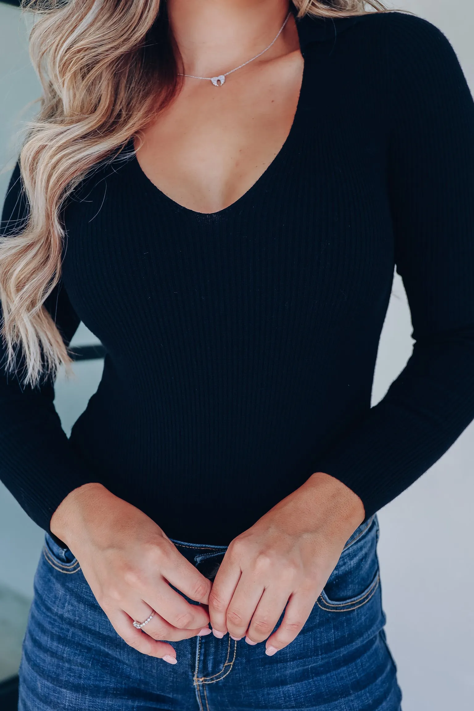 Charlene Collared V Neck Fitted Bodysuit - Black