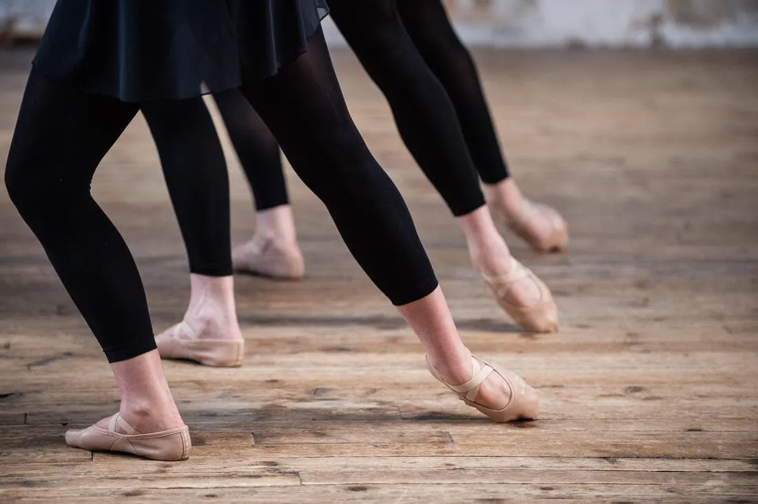 Demi-pointes danse classique bi-semelles en cuir souple beige tailles 28-42
