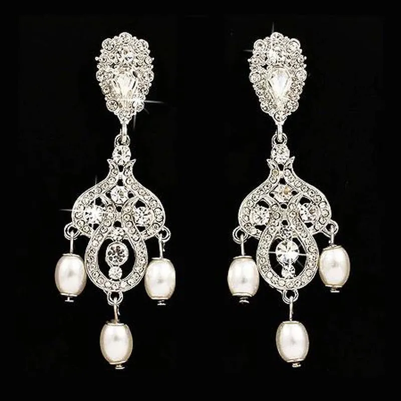 Elegant Vintage Bridal Dangle Earrings with Crystal Rhinestones and Pearls in White