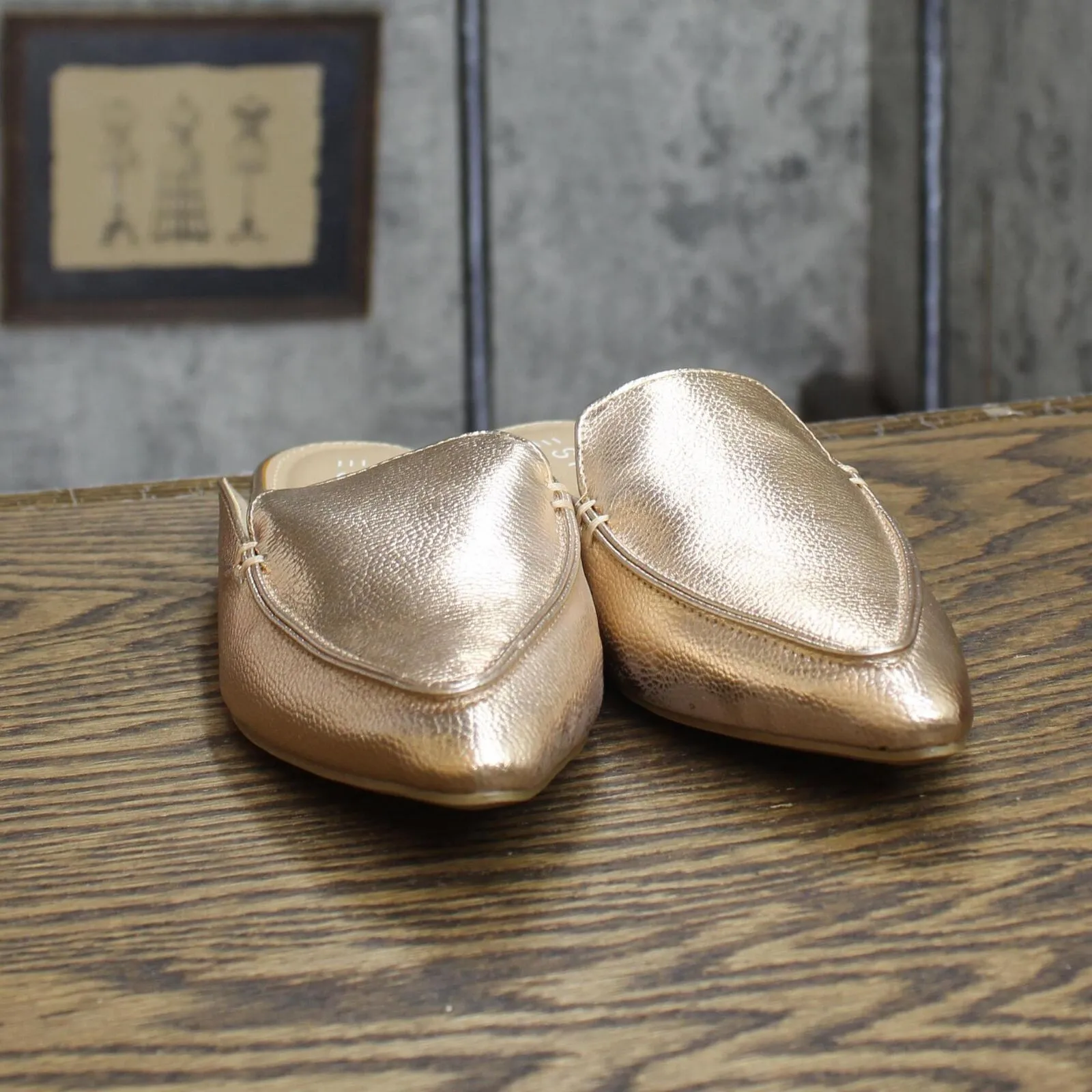 Esprit Womens Shiny Flat Mules 1674151d09d34a Gold Yellow 6M