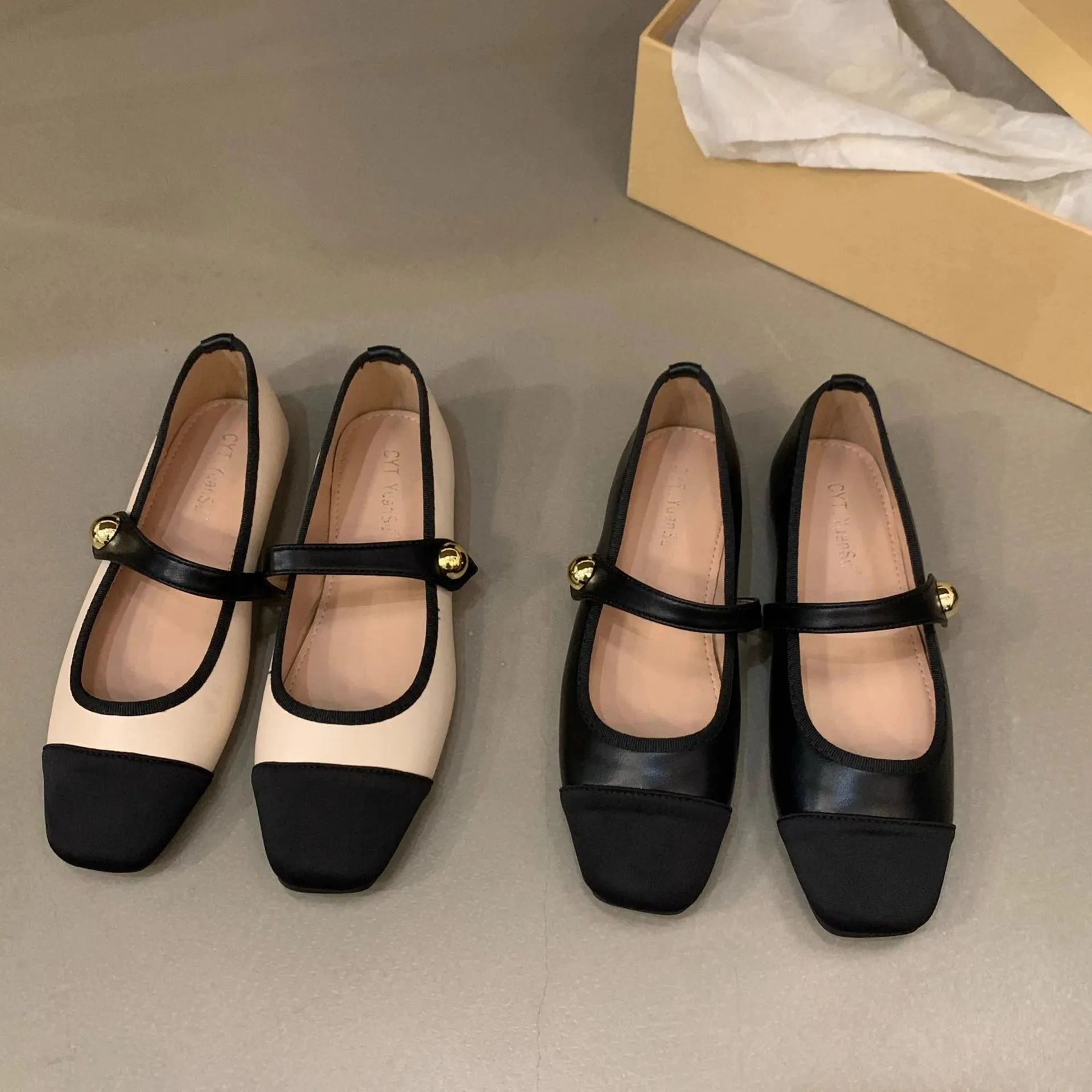 Flat Shoes Fashionable and Versatile Square Toe French Mary Jane Shoes Women New Summer Soft Soled Beanie Shoes Women