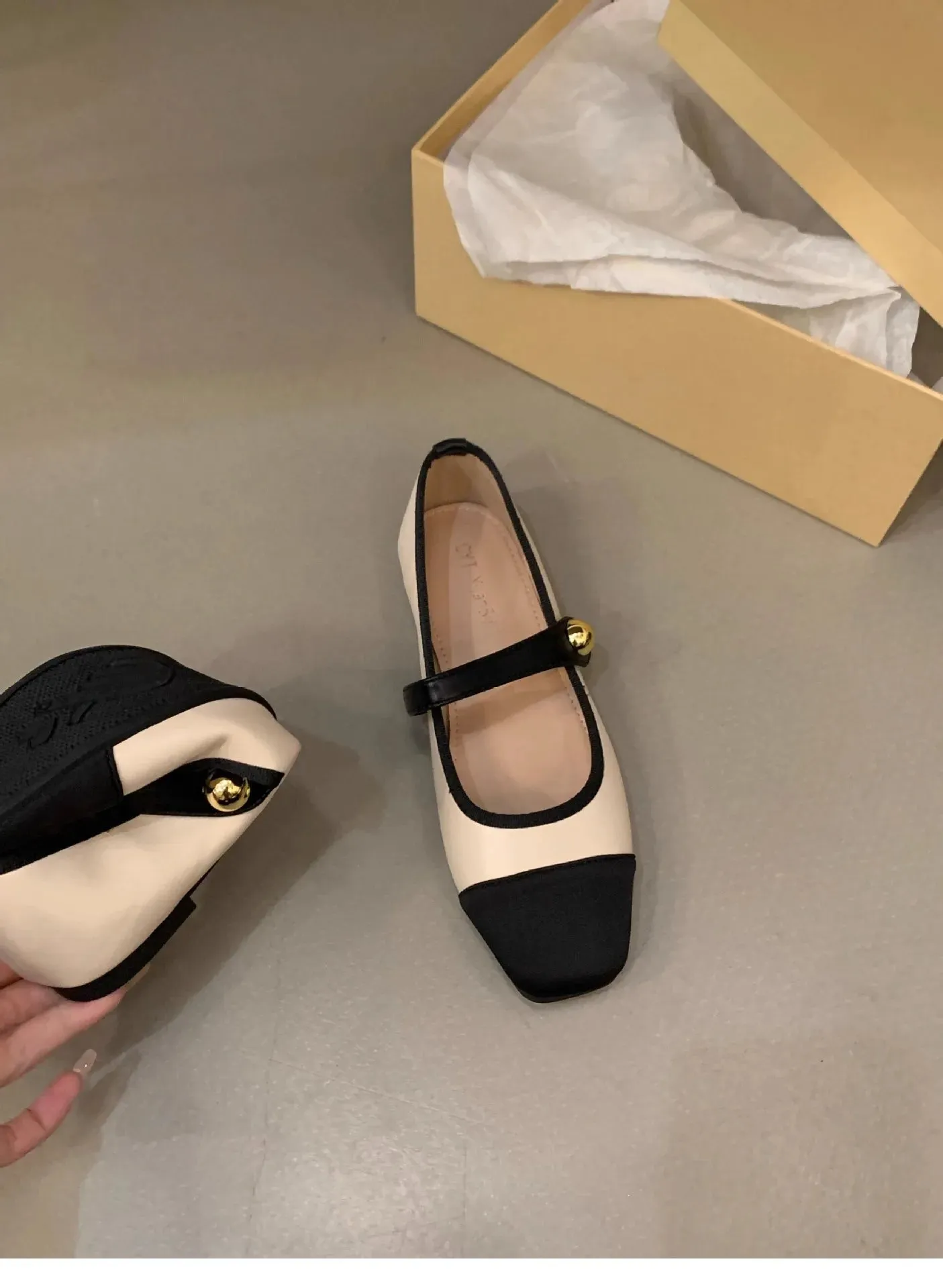 Flat Shoes Fashionable and Versatile Square Toe French Mary Jane Shoes Women New Summer Soft Soled Beanie Shoes Women