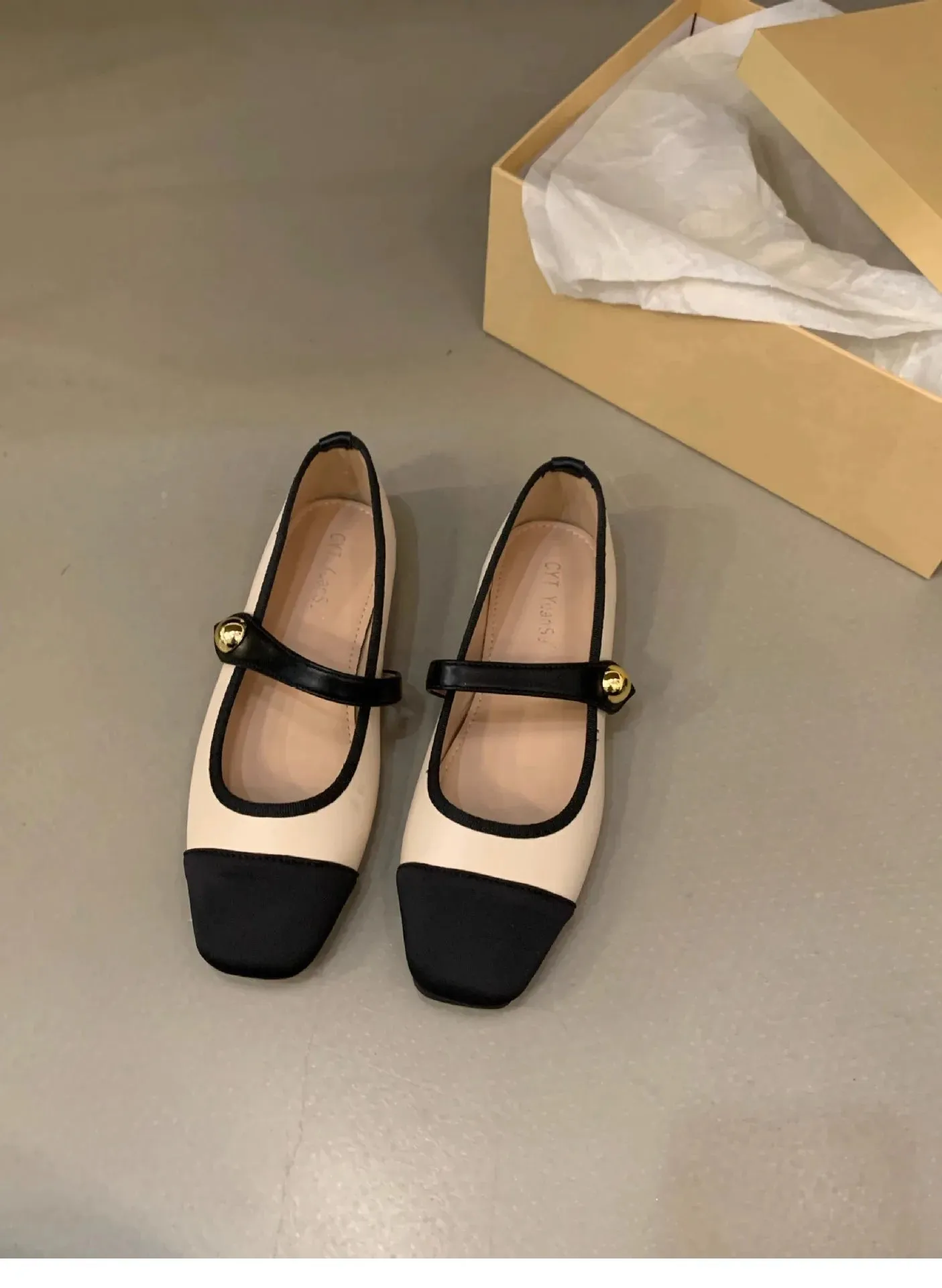Flat Shoes Fashionable and Versatile Square Toe French Mary Jane Shoes Women New Summer Soft Soled Beanie Shoes Women