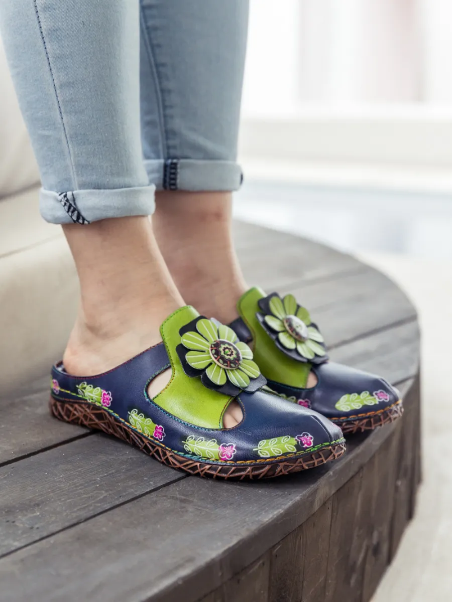 Floral Appliqued Cut-Out Leather Sandal - Navy