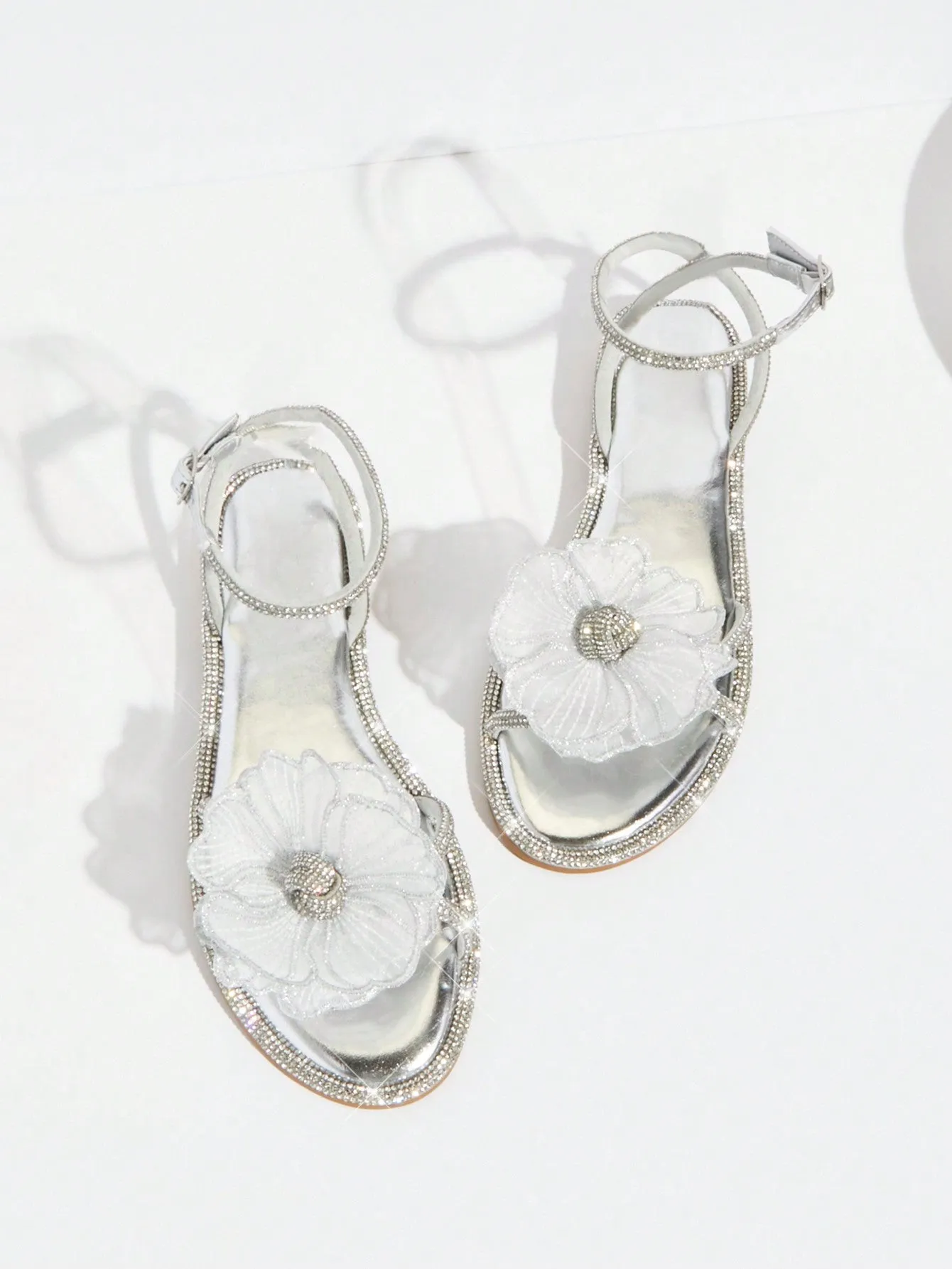 Floral Rhinestone Decorated Flat Sandals