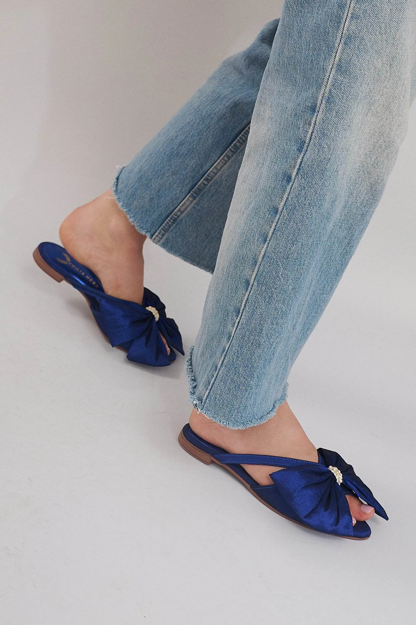 France Flats With Bow - Navy Blue
