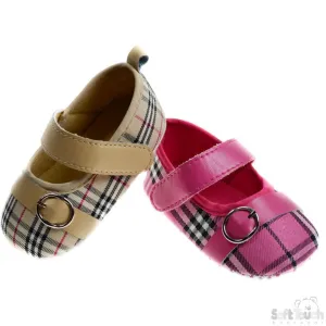GIRLS CHECKERED SHOES: B2060