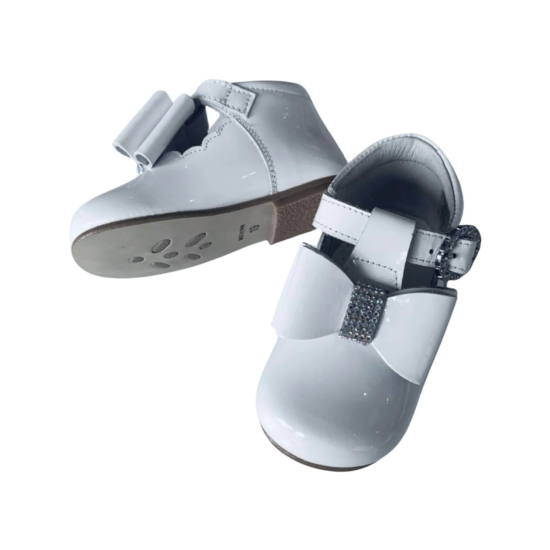 Girls white patent shoe