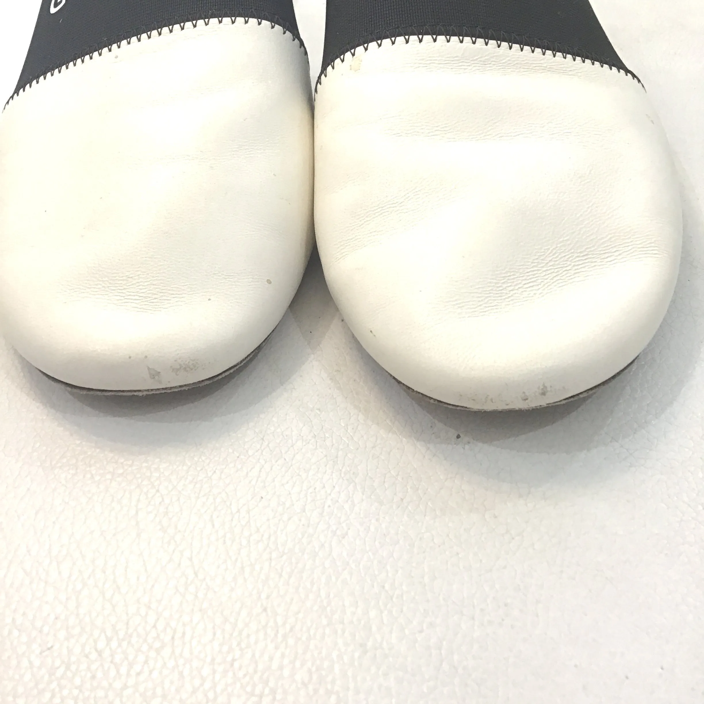 GIVENCHY Beige Bedford Flat Nappa Leather Mules Size 38.5