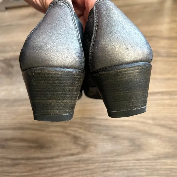 Hispanitas Black Leather Mini Wedges | 37