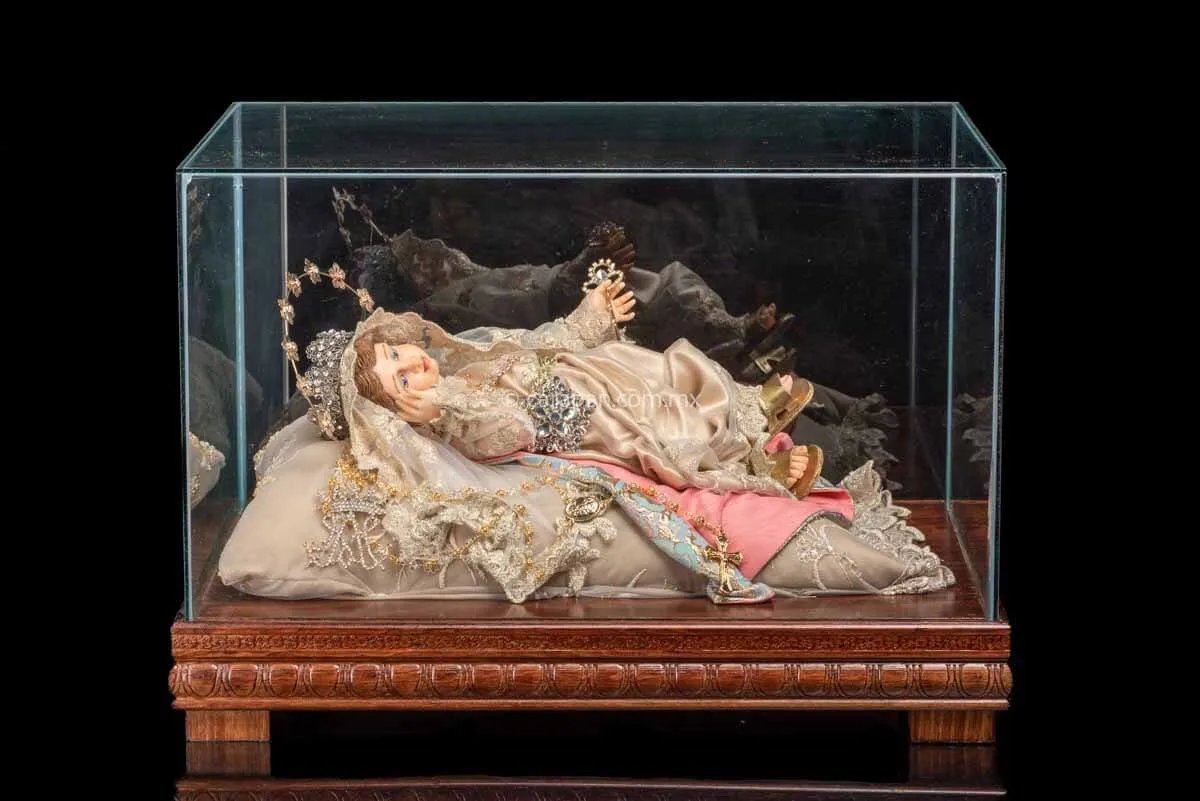 Holy Infant Mary Divina Infantita Wax Sculpture