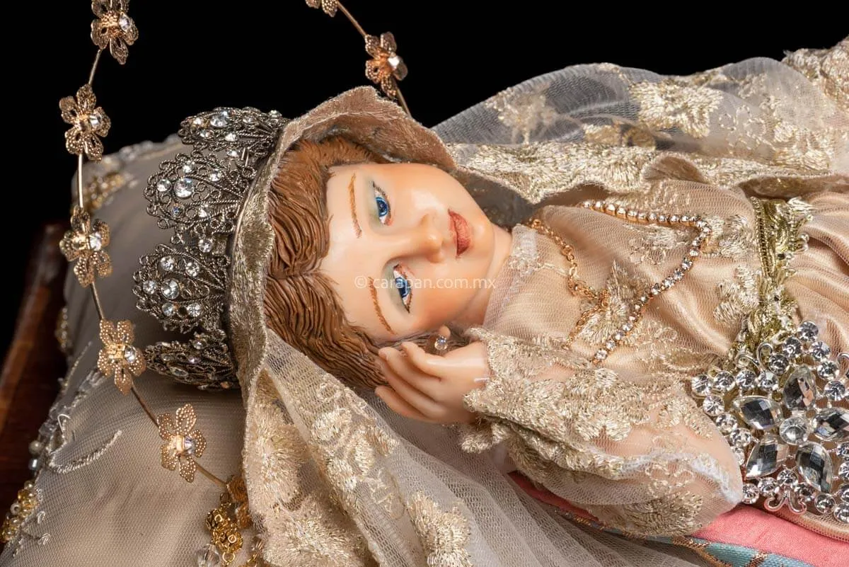 Holy Infant Mary Divina Infantita Wax Sculpture