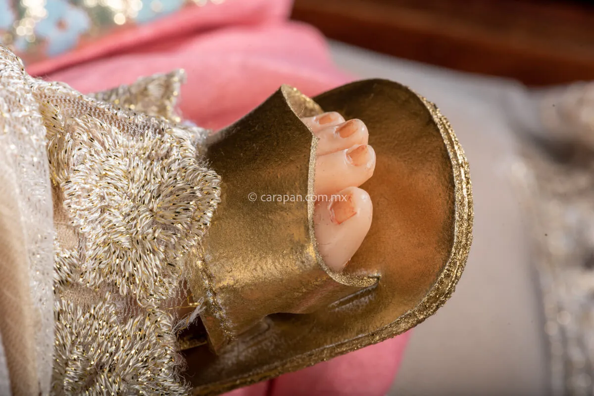 Holy Infant Mary Divina Infantita Wax Sculpture