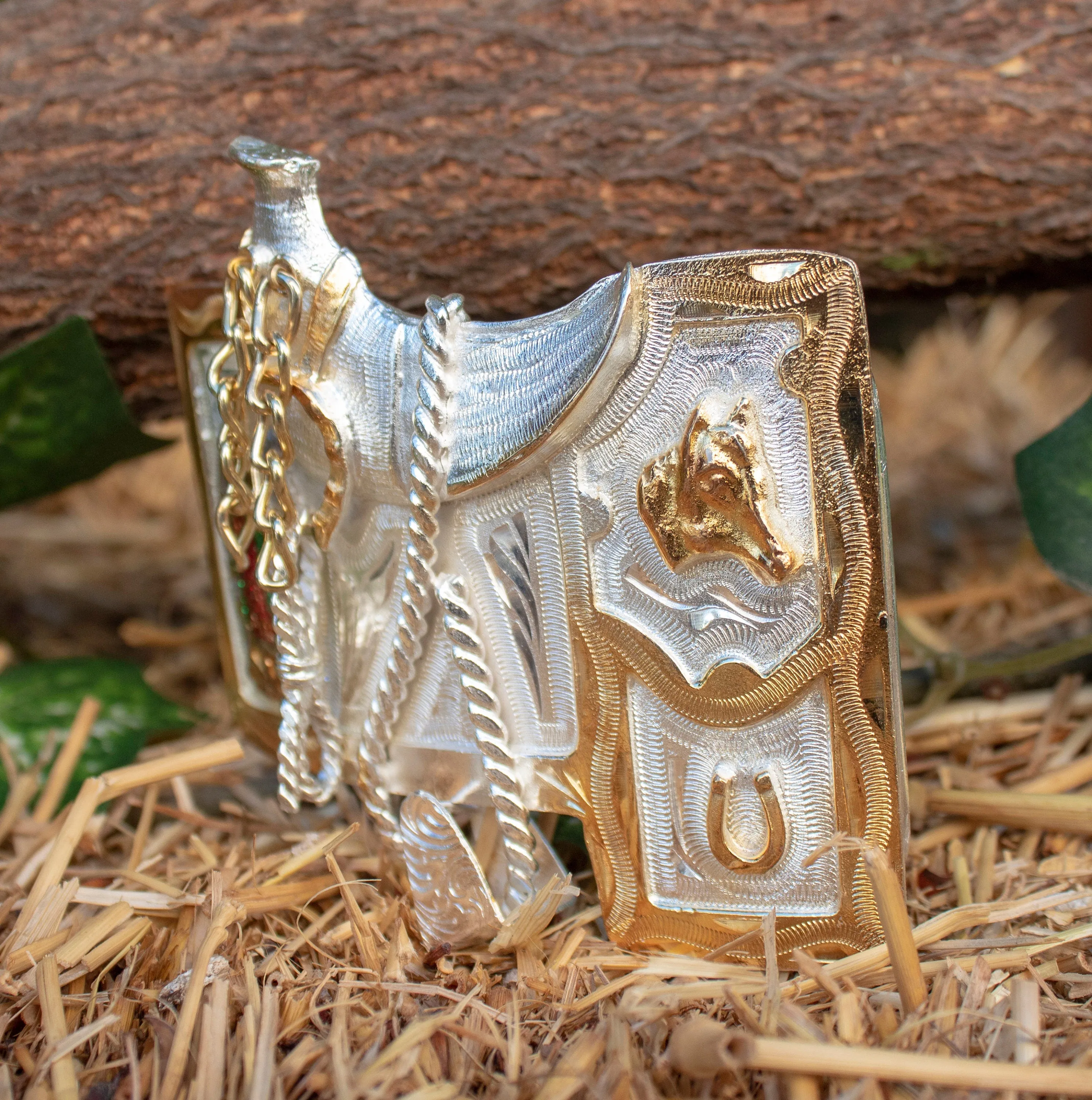 HORSE SADDLE ENGRAVED Virgen de Guadalupe Virgin Mary cowboy Mariachi alpaca silver belt buckle sillin caballo