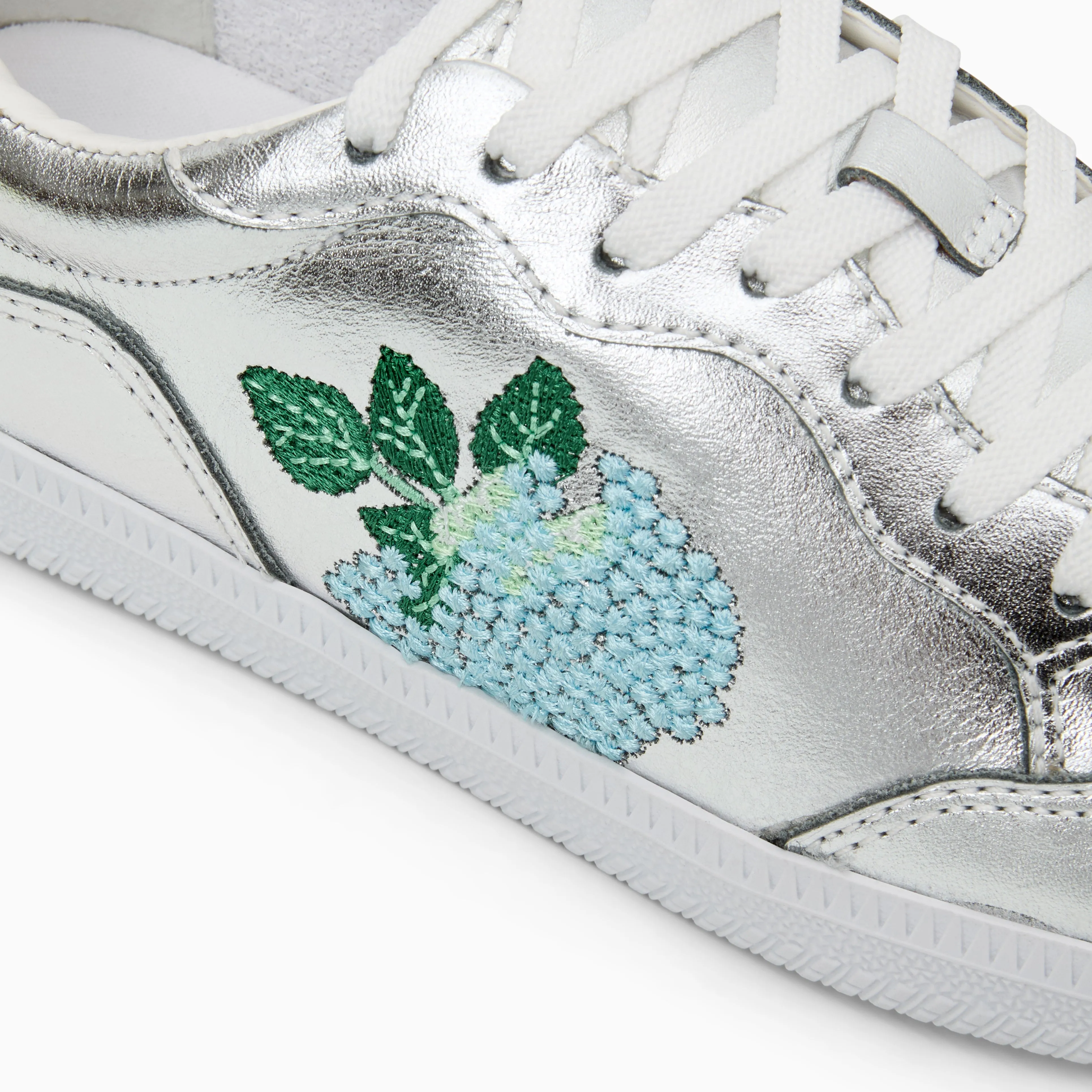 Hydrangea Sneaker