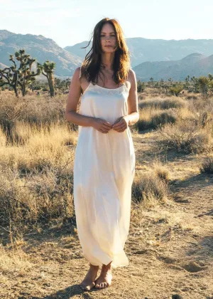 JANE in Ivory Silk