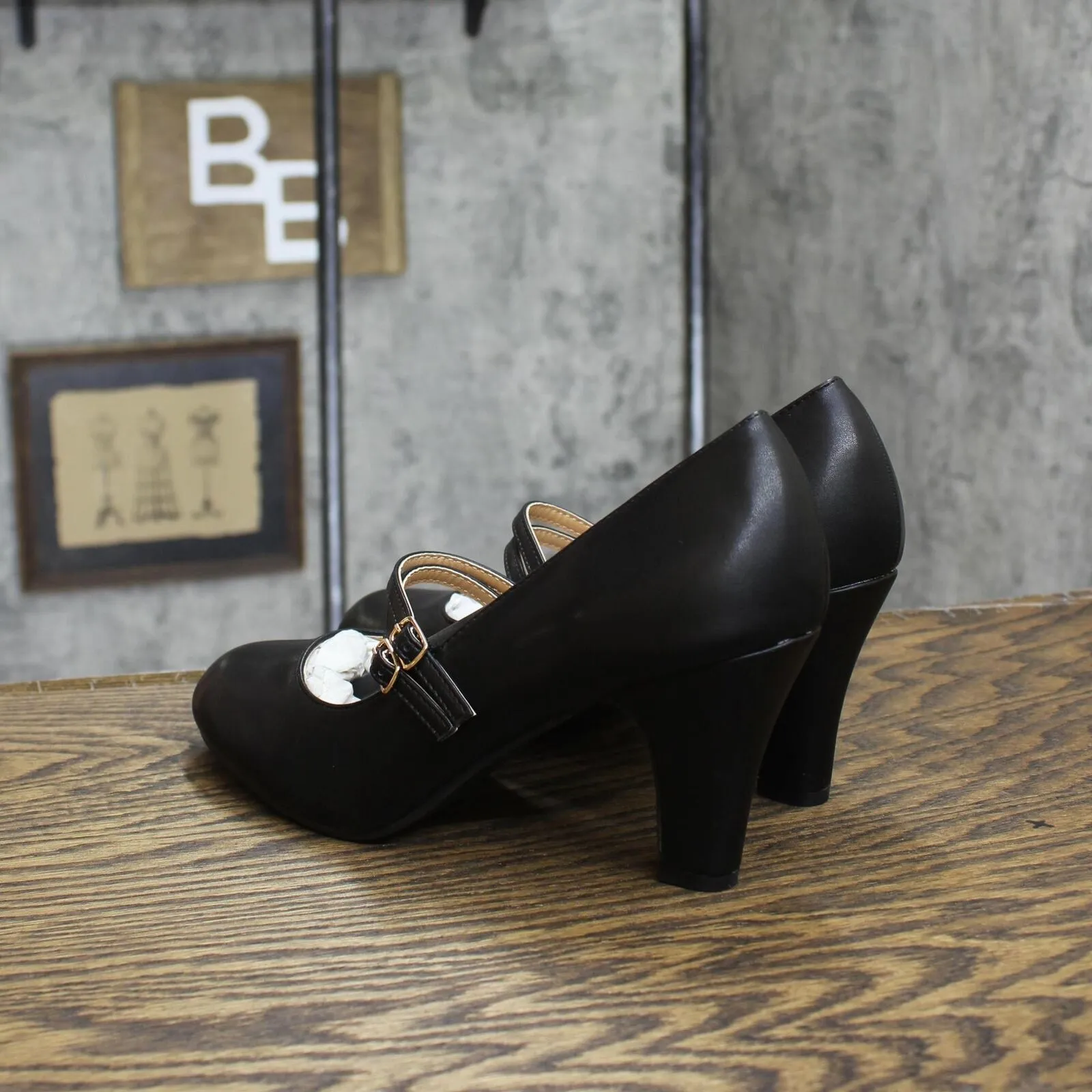 Journee Collection Women's Windy Pump Heels Shoes WINDY-PUMP Black 8.5M