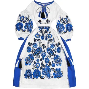 Kaftan with embroidered peacocks