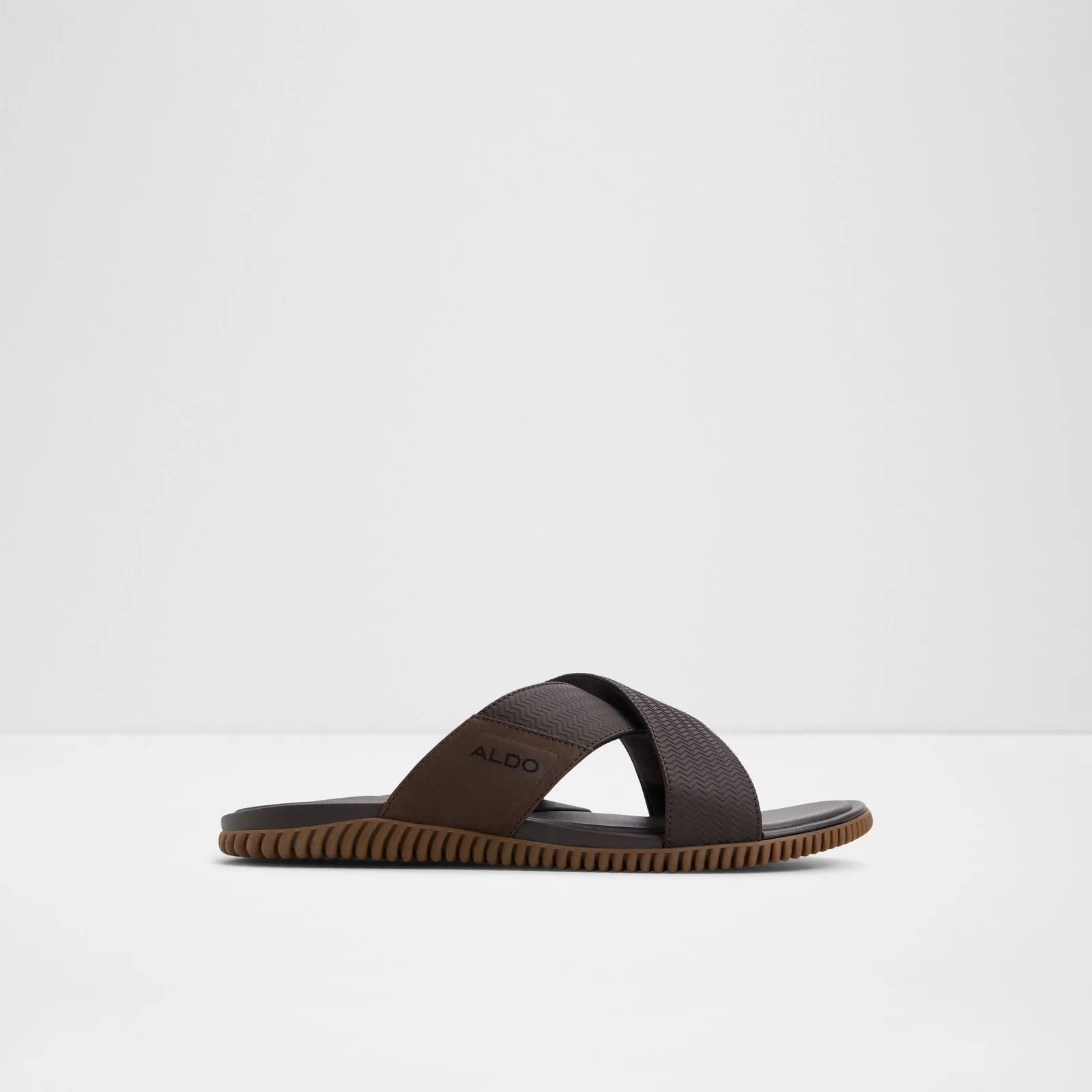 Kedon / Flat Sandals