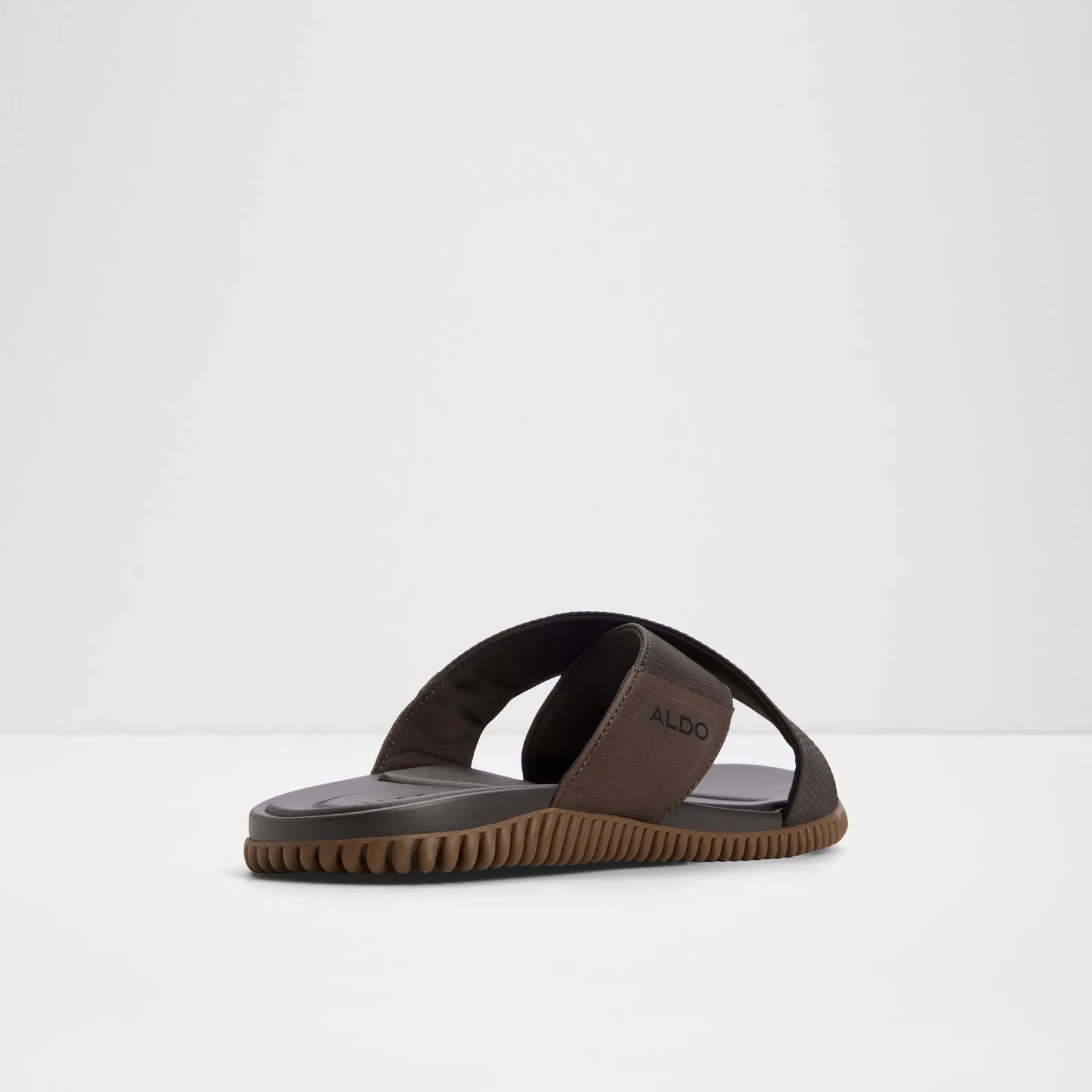 Kedon / Flat Sandals