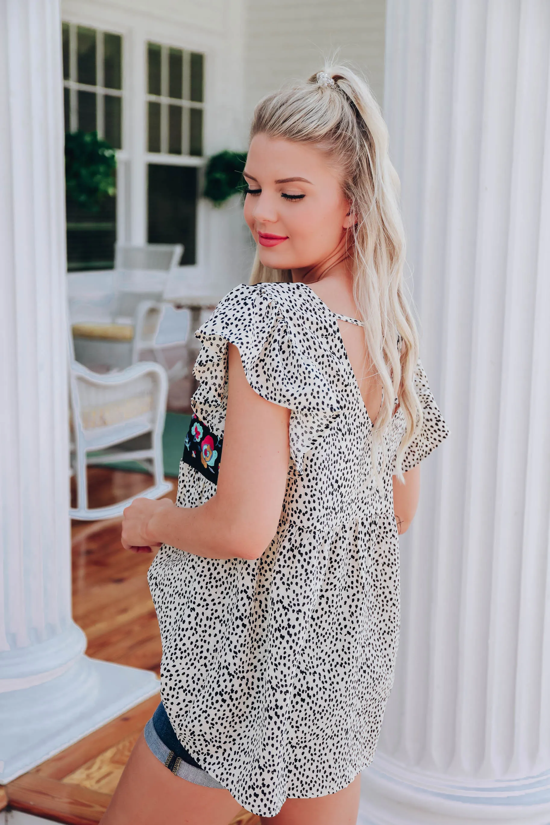 Lillian Embroidered Blouse S-3X