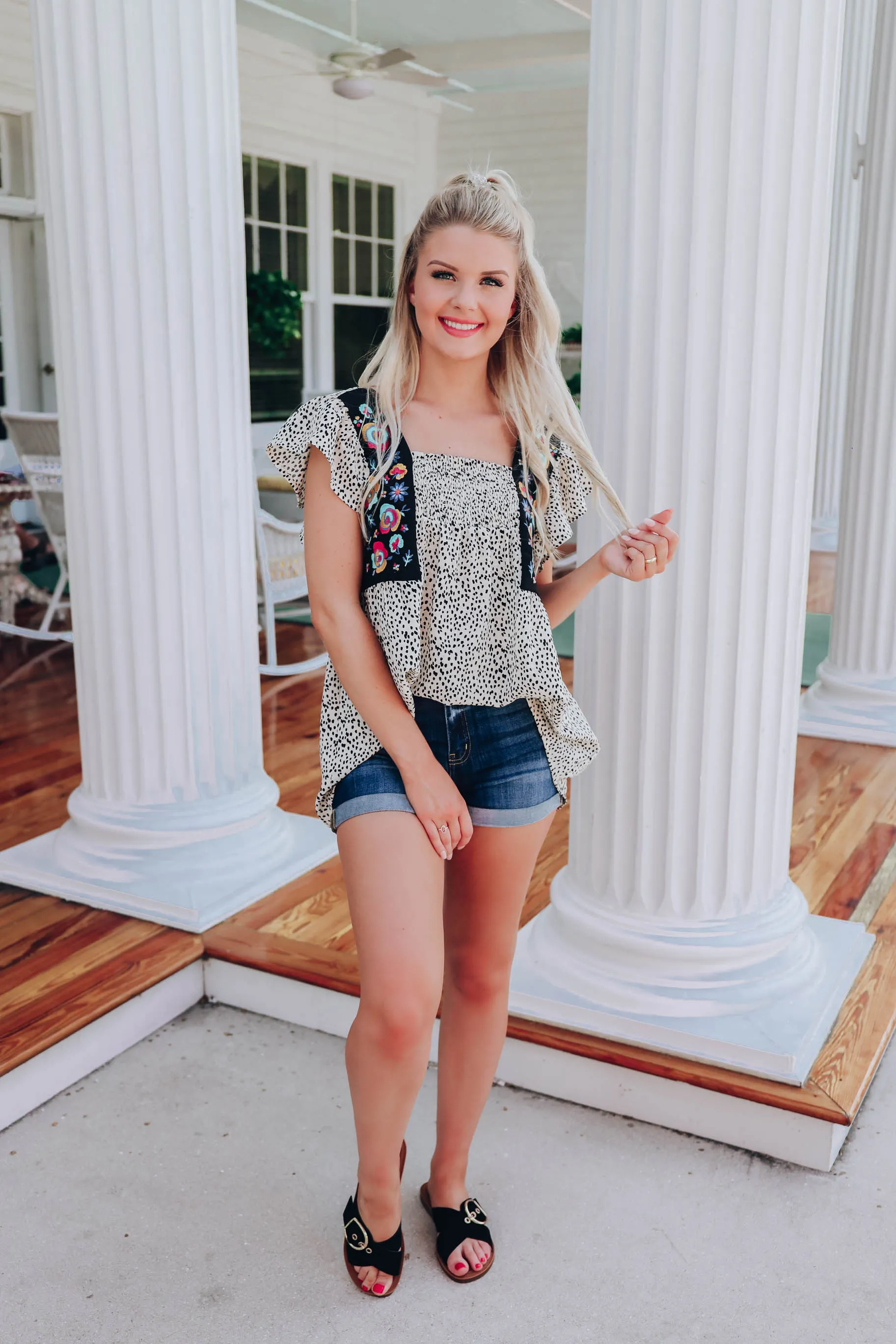 Lillian Embroidered Blouse S-3X