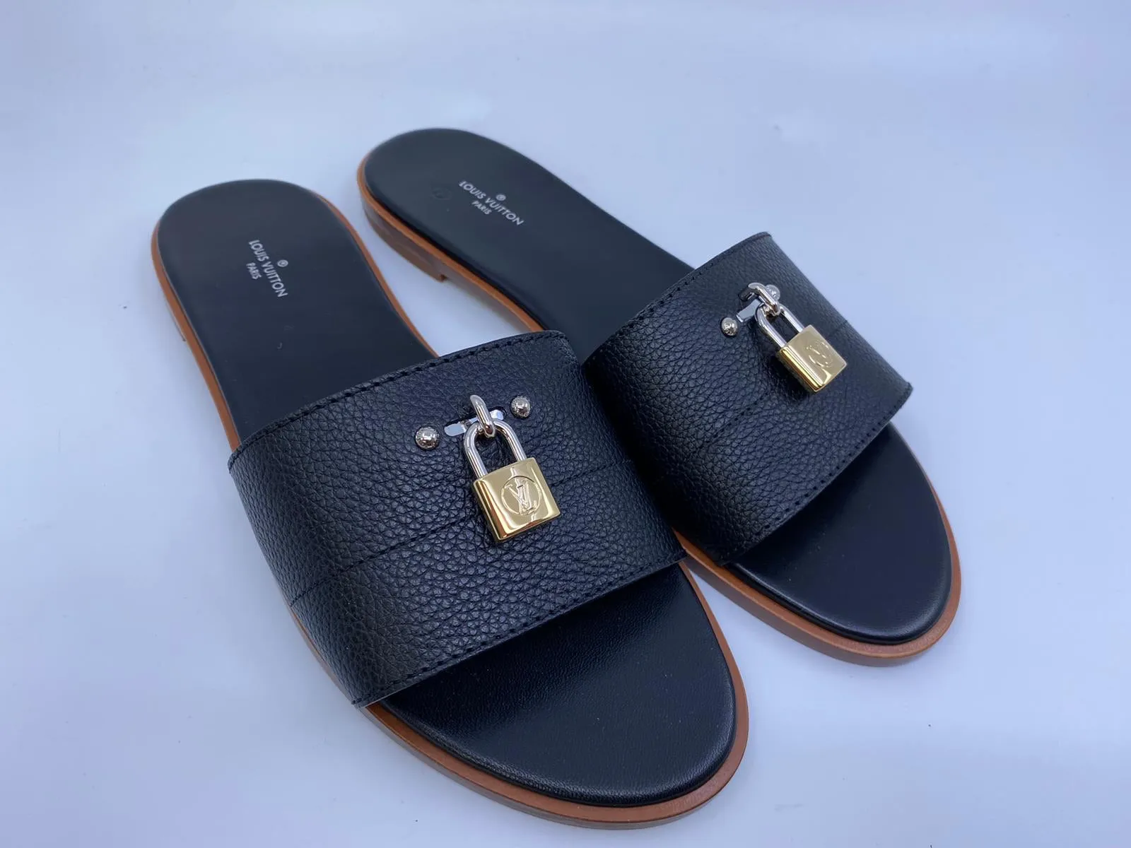 Lock It Flat Mule