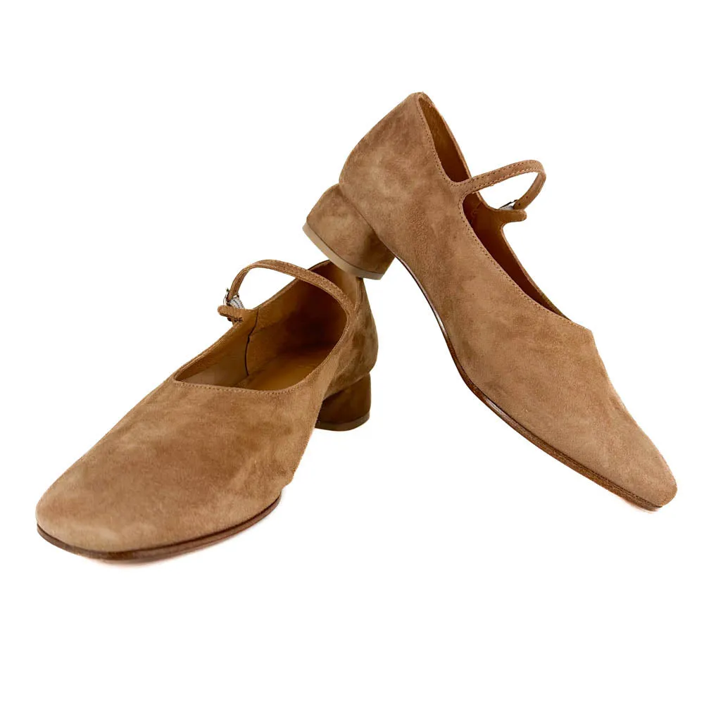 LOQ - Ema (Clay Suede)