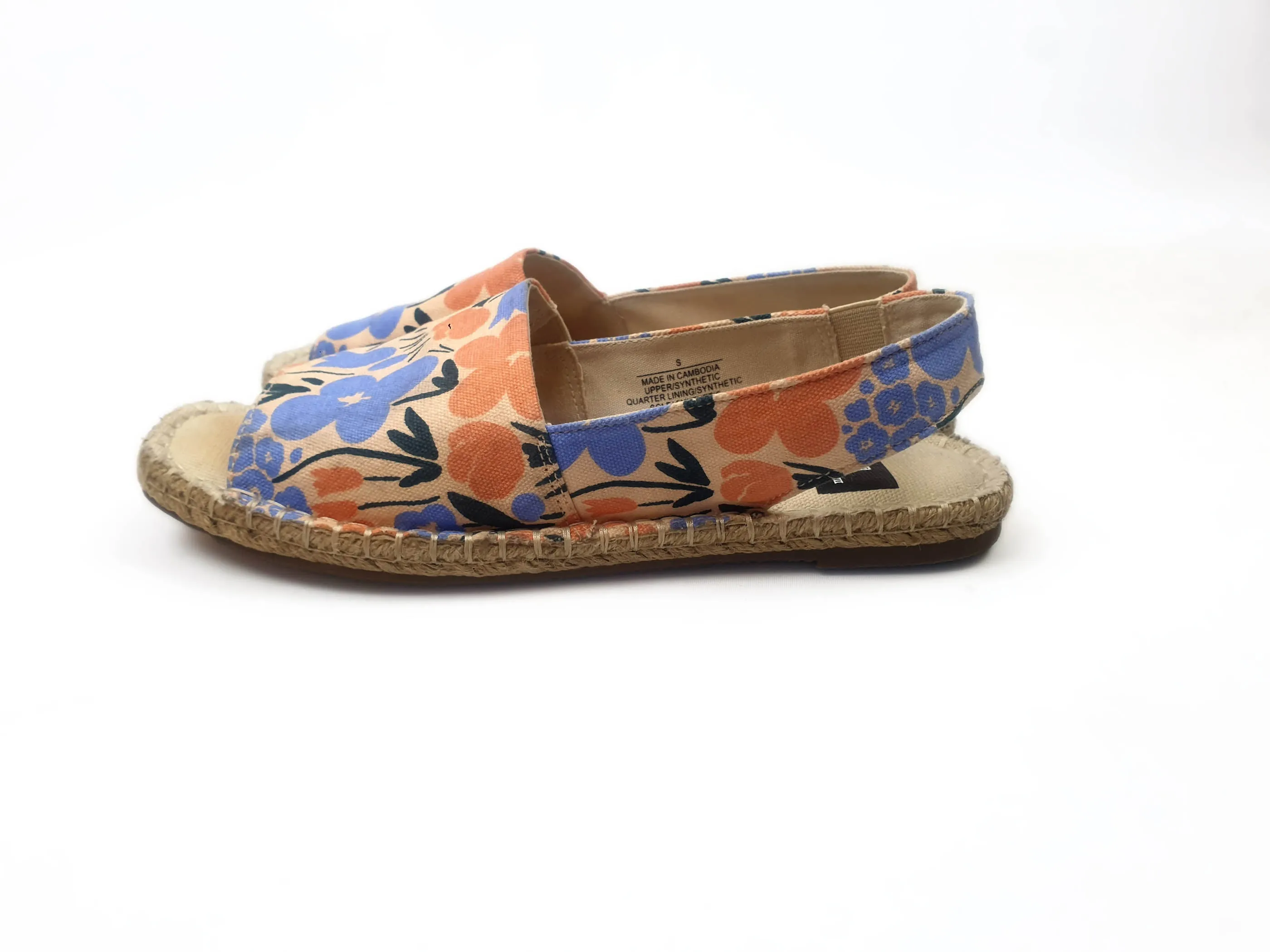 Marimekko   Uniqlo unique print shoes size small