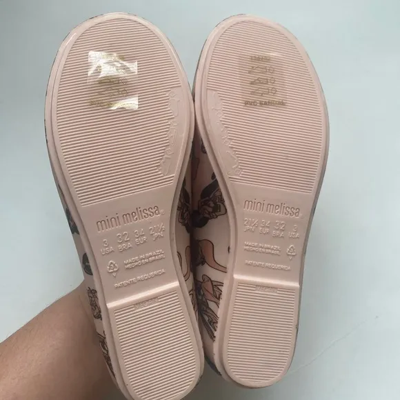 MINI MELISSA Disney Princess Mary Janes size 3. Cinderella,Moana,Ariel jasmine