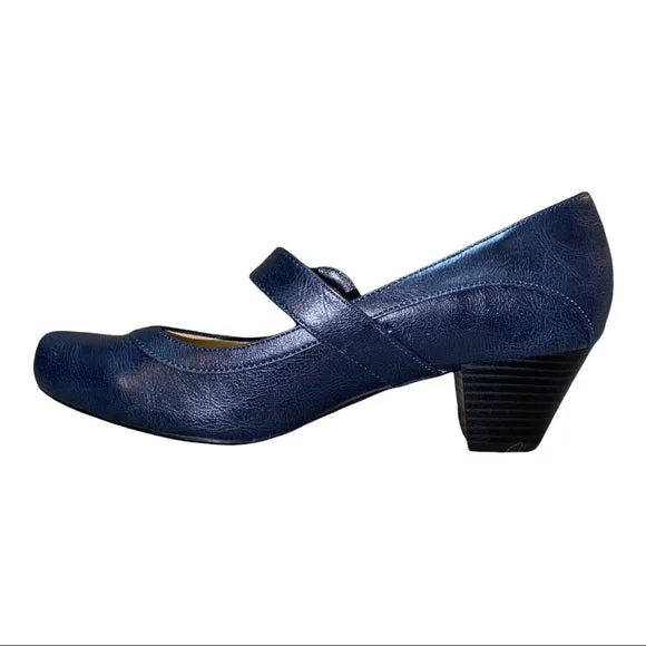 New in box! LifeStride Women's Rozz Mary Jane Pump in Navy, Sz 8 Wide Retails $80 