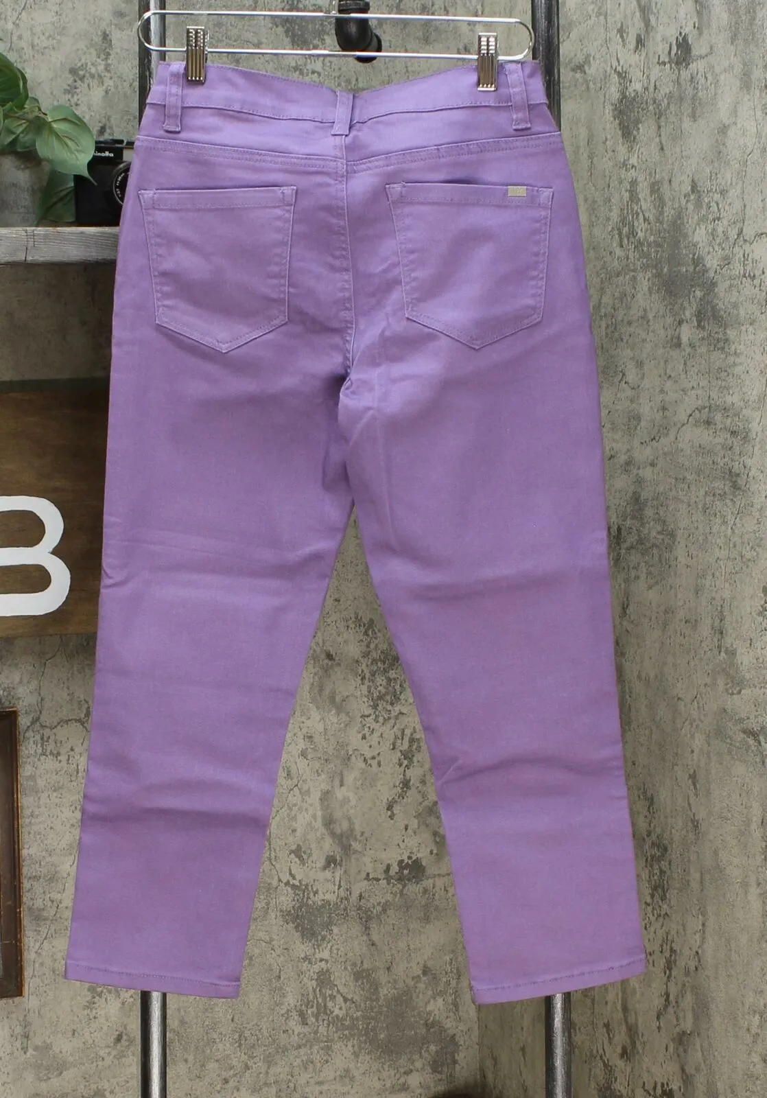 NWT DG2 By Diane Gilman Womens Virtual Stretch Cropped Skinny Jean. 603955 6