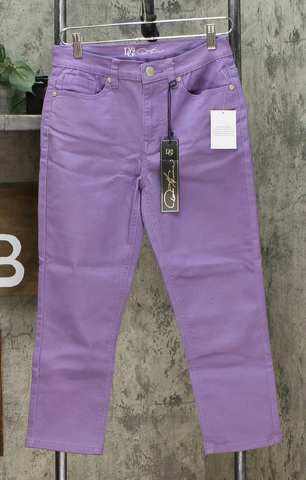NWT DG2 By Diane Gilman Womens Virtual Stretch Cropped Skinny Jean. 603955 6