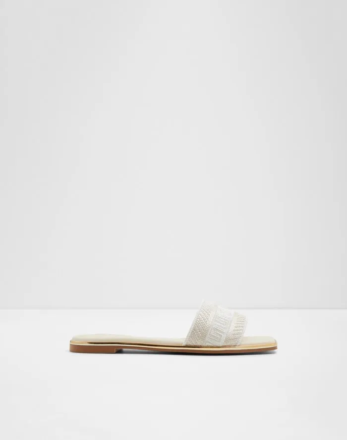 Oceania / Flat Sandals