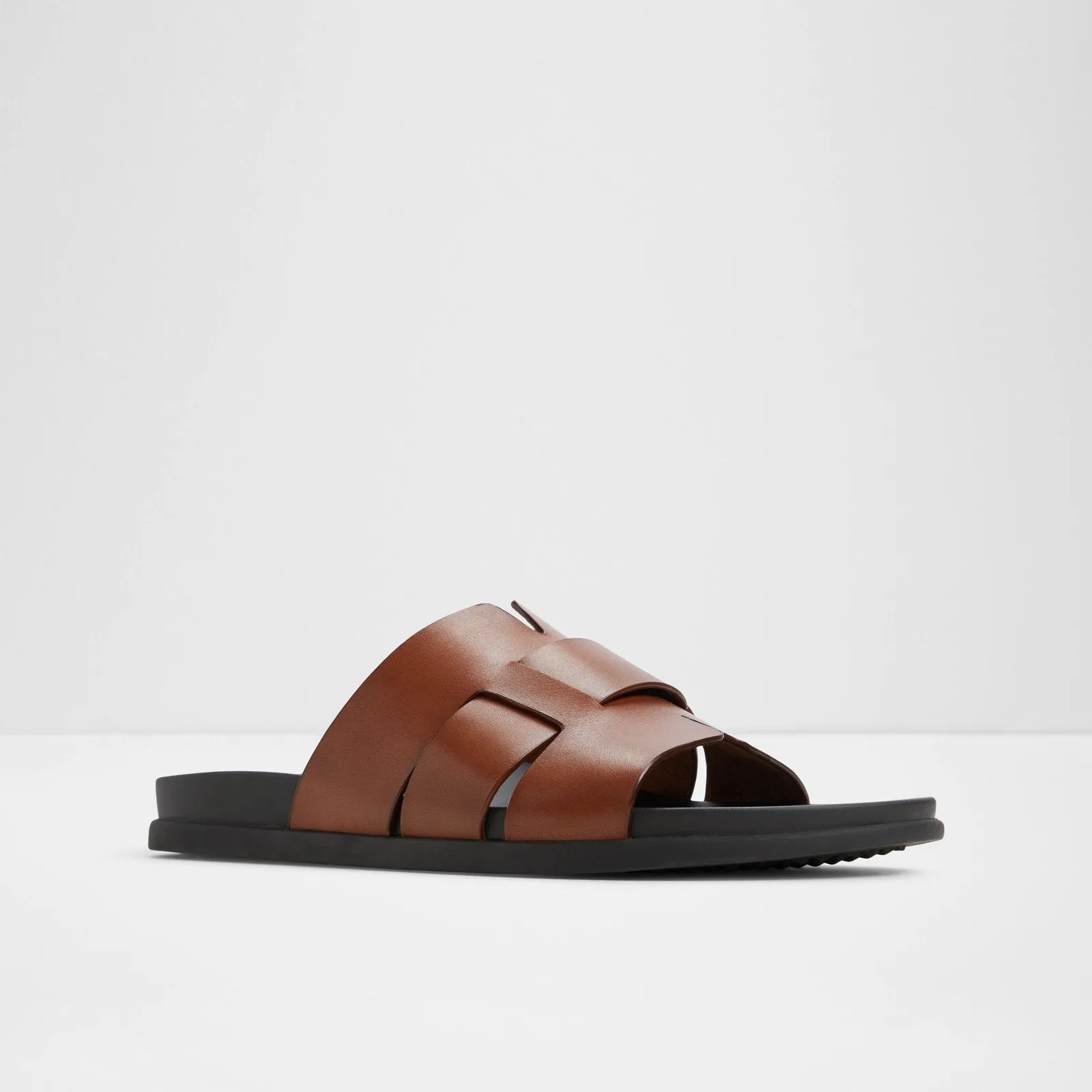 Padien / Flat Sandals