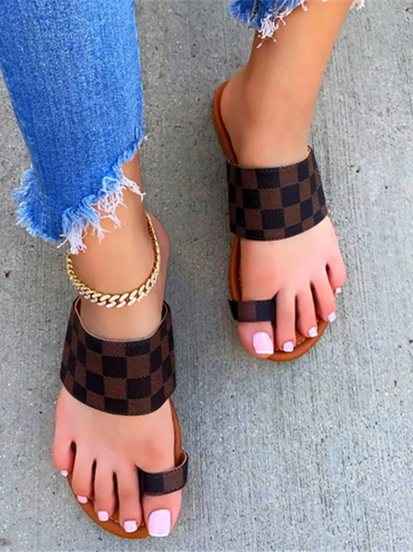 Plaid Clip Toe Flat Sandals